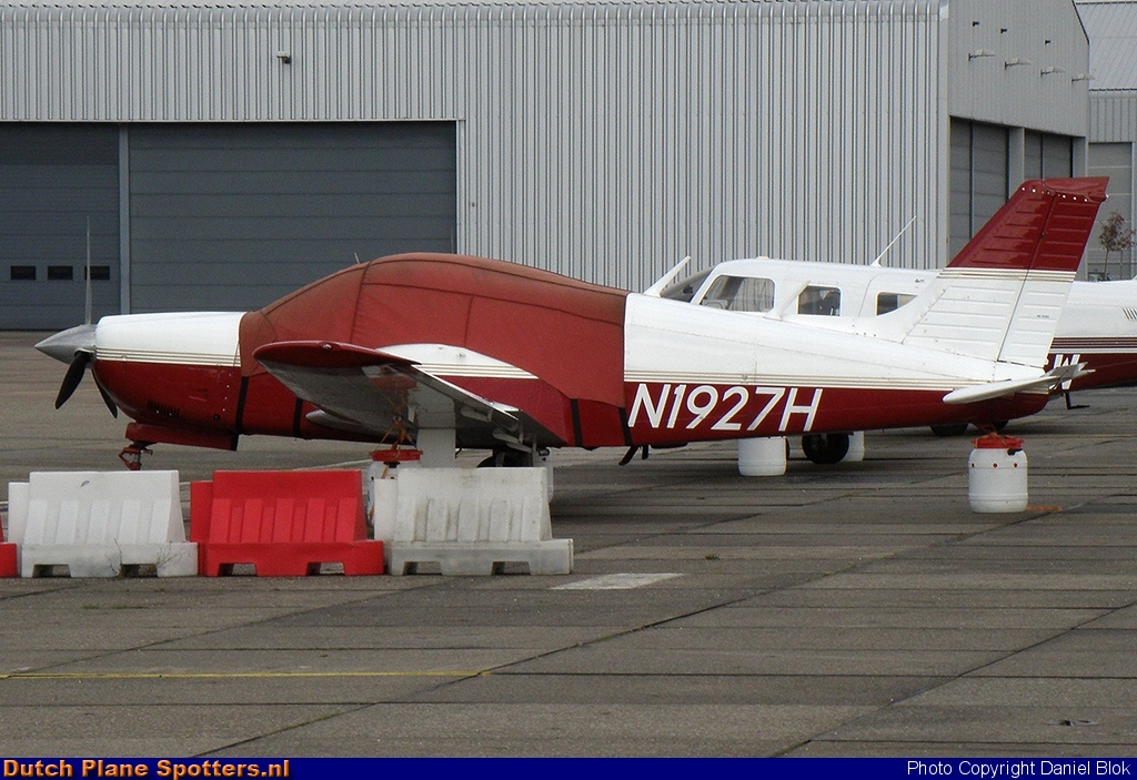 N1927H Piper PA-28 Arrow III Private by Daniel Blok