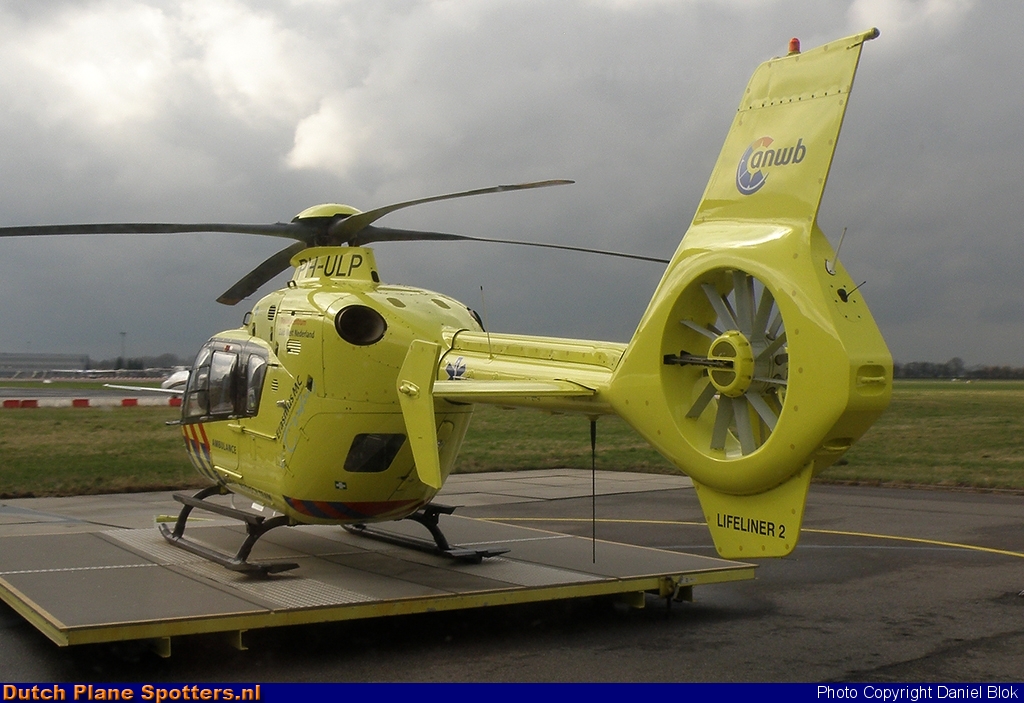 PH-ULP Eurocopter EC-135 ANWB Mobiel Medisch Team by Daniel Blok