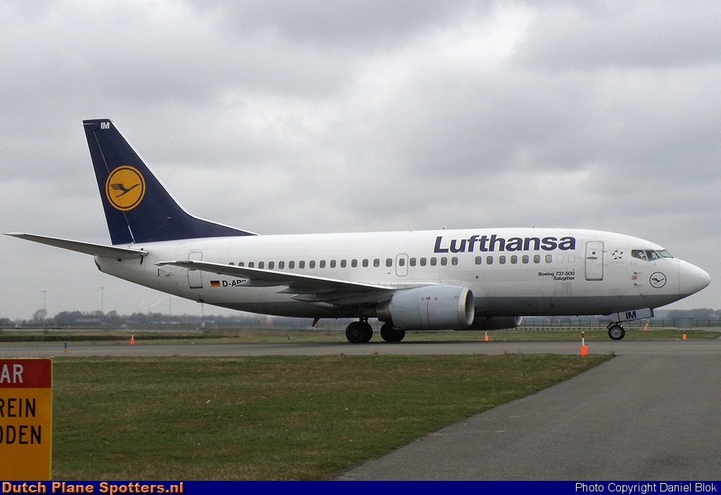 D-ABIM Boeing 737-500 Lufthansa by Daniel Blok