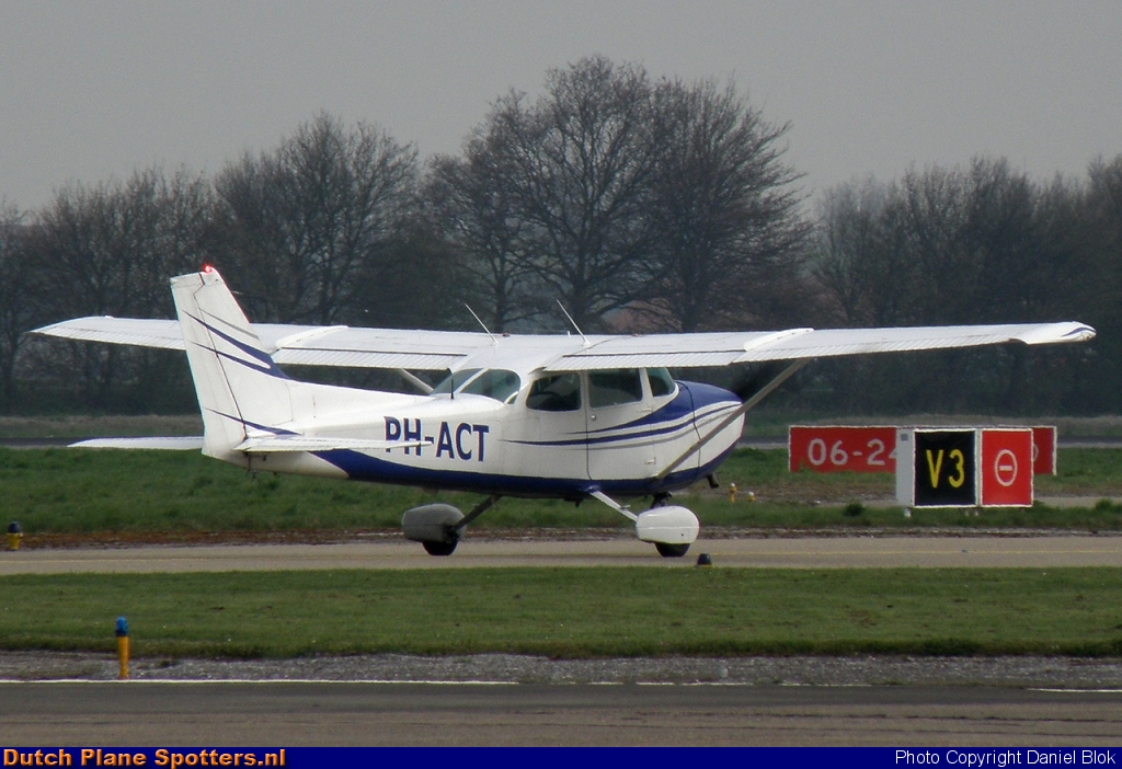 PH-ACT Cessna 172 Skyhawk Private by Daniel Blok