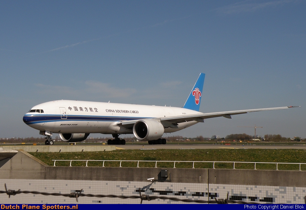 B-2073 Boeing 777-F China Southern Cargo by Daniel Blok