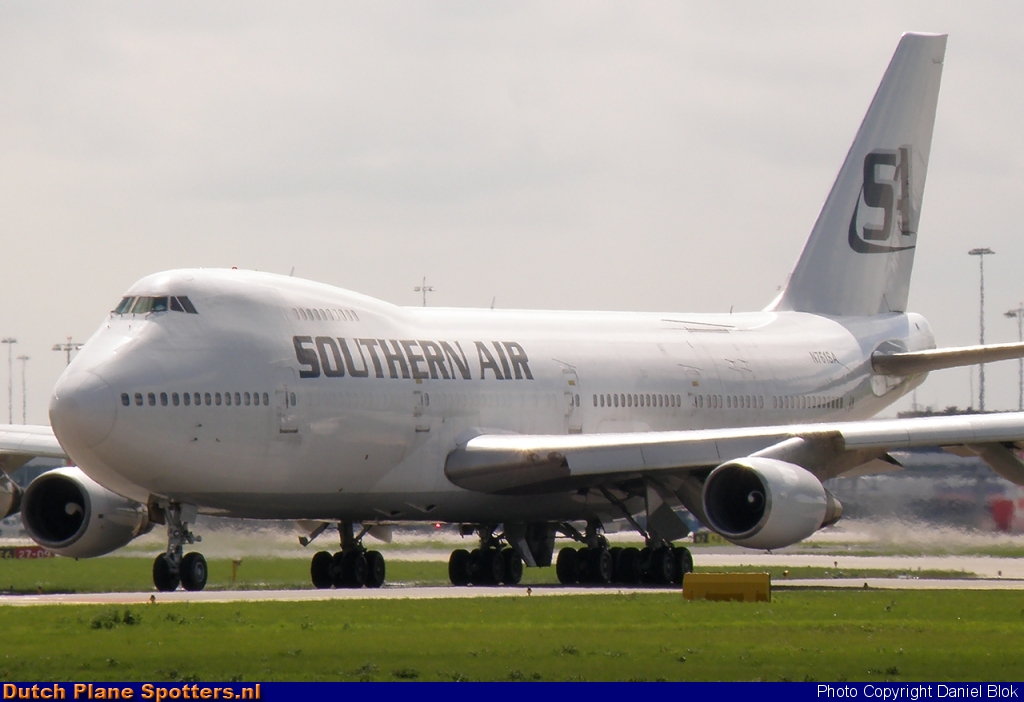 N761SA Boeing 747-200 Southern Air by Daniel Blok