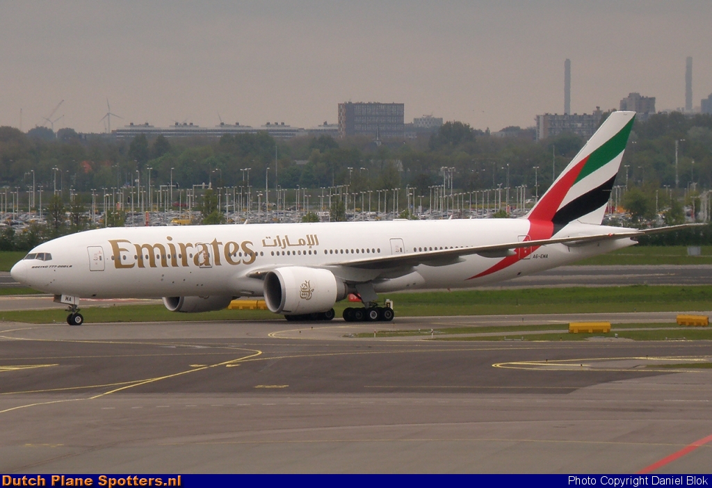 A6-EMA Boeing 777-200 Emirates by Daniel Blok