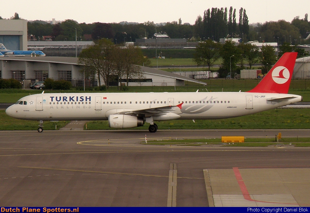 TC-JRF Airbus A321 Turkish Airlines by Daniel Blok