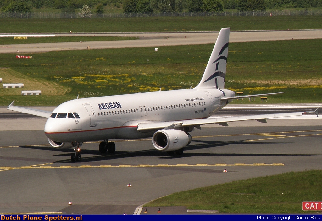 SX-DVW Airbus A320 Aegean Airlines by Daniel Blok