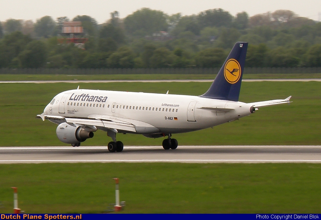 D-AILY Airbus A319 Lufthansa by Daniel Blok