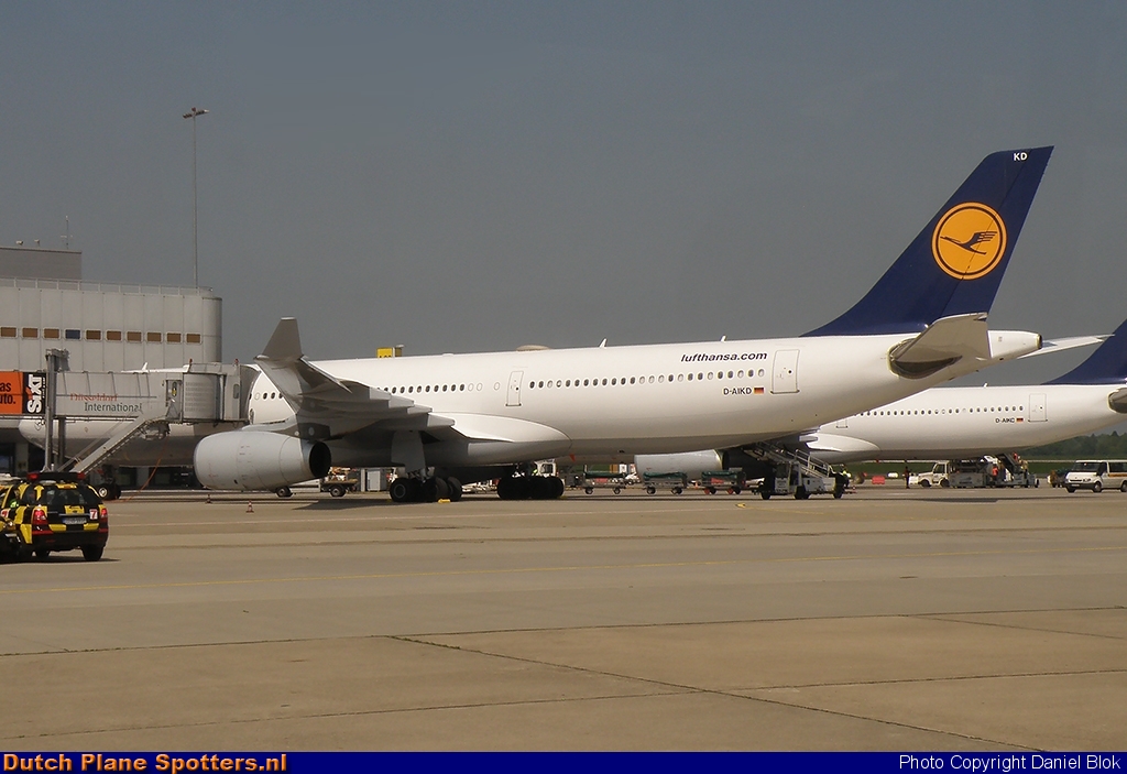 D-AIKD Airbus A330-300 Lufthansa by Daniel Blok