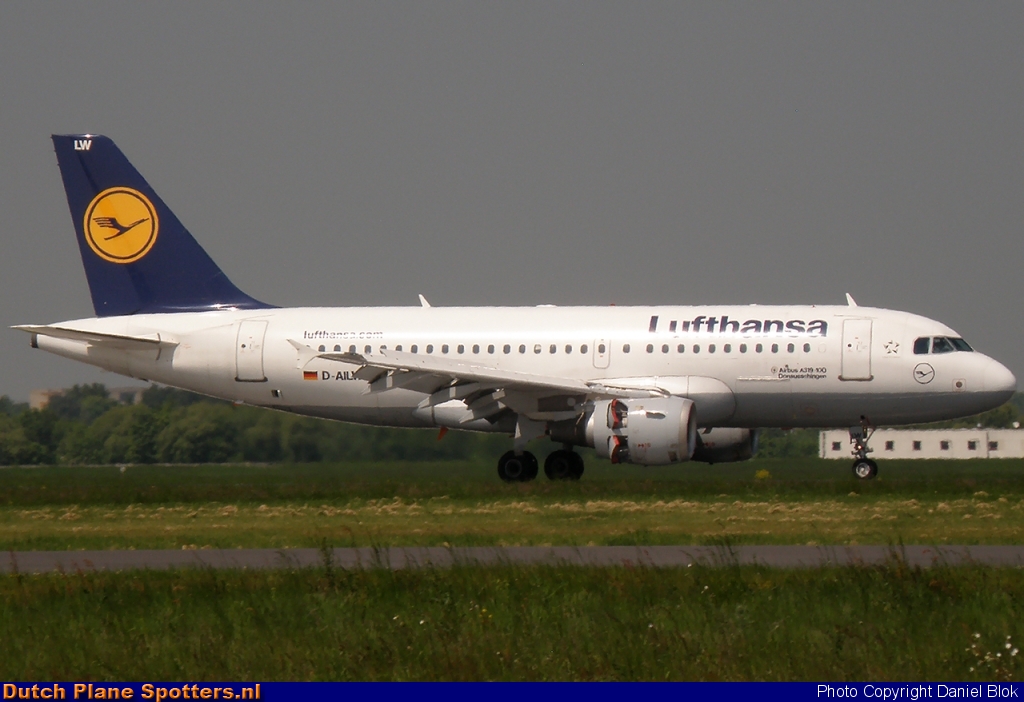 D-AILW Airbus A319 Lufthansa by Daniel Blok
