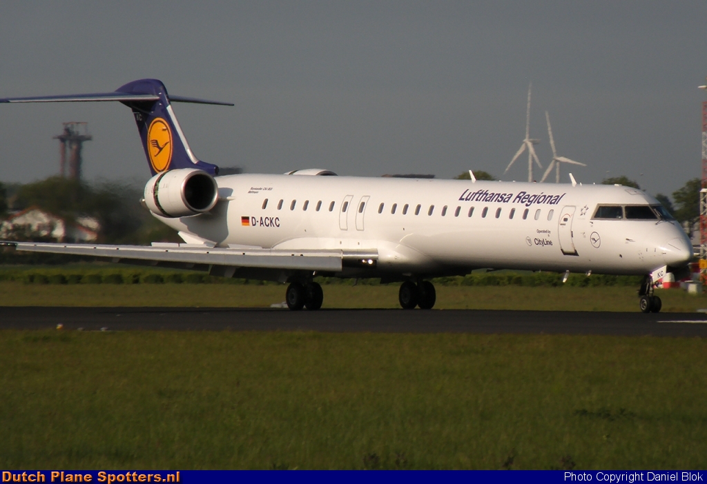 D-ACKC Bombardier Canadair CRJ900 CityLine (Lufthansa Regional) by Daniel Blok