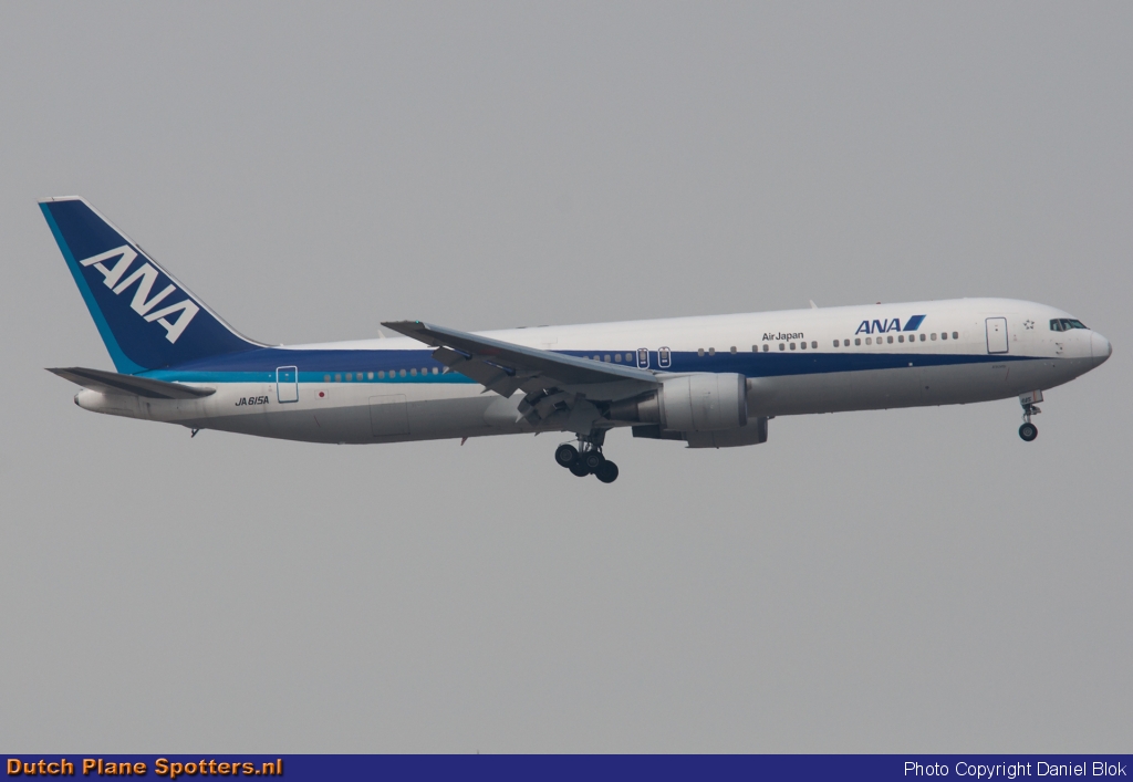 JA615A Boeing 767-300 All Nippon Airlines by Daniel Blok