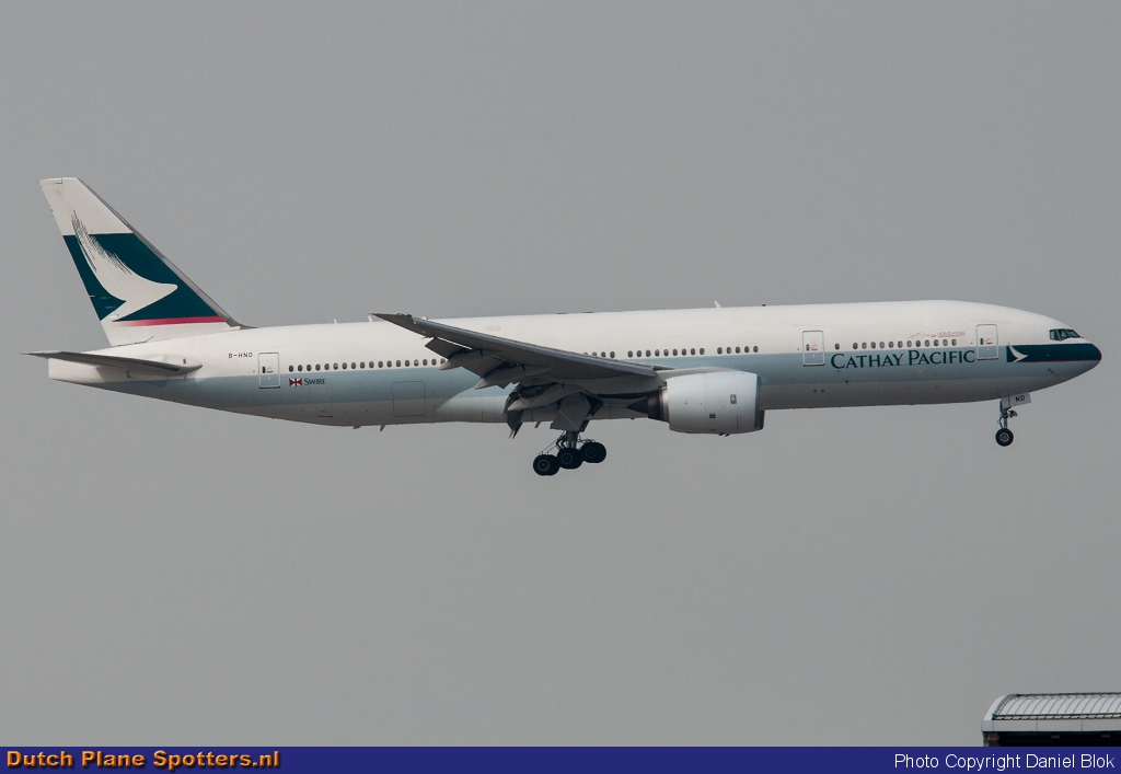 B-HND Boeing 777-200 Cathay Pacific by Daniel Blok