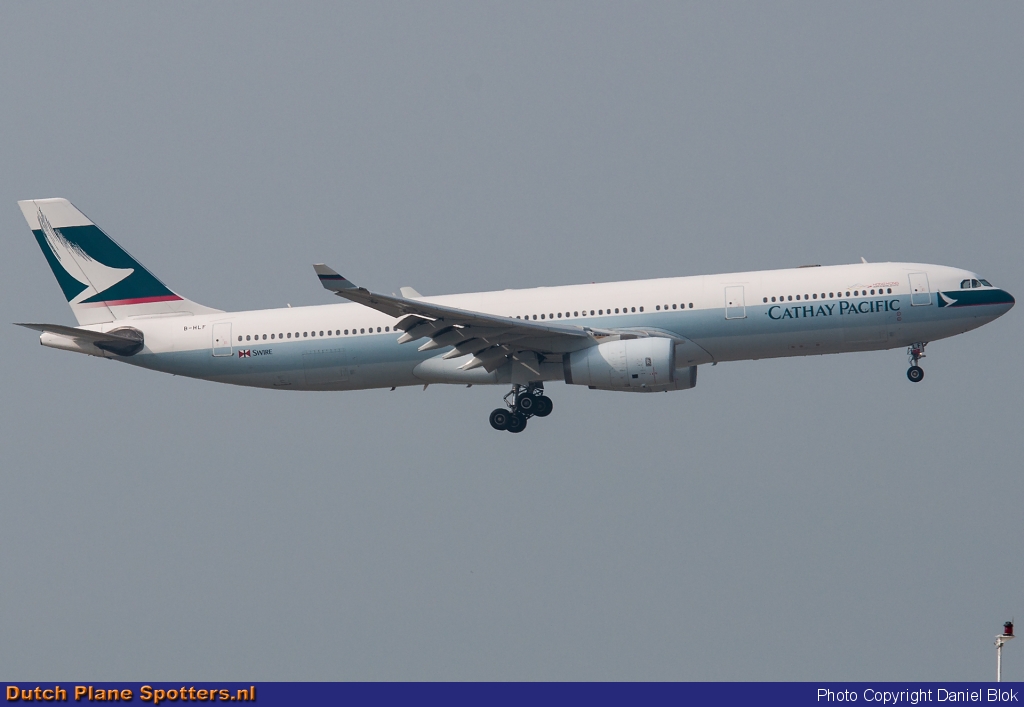 B-HLF Airbus A330-300 Cathay Pacific by Daniel Blok