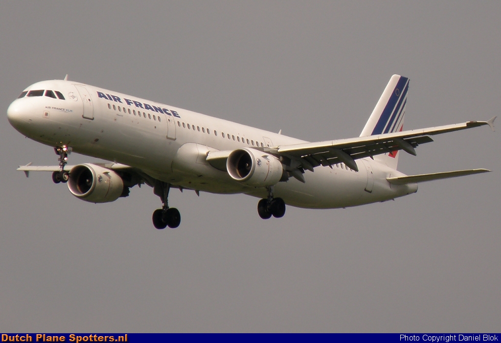 F-GTAR Airbus A321 Air France by Daniel Blok