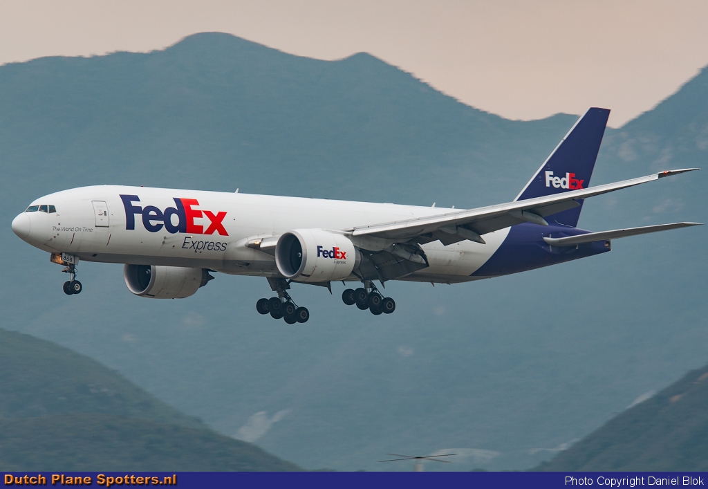 N856FD Boeing 777-F FedEx by Daniel Blok