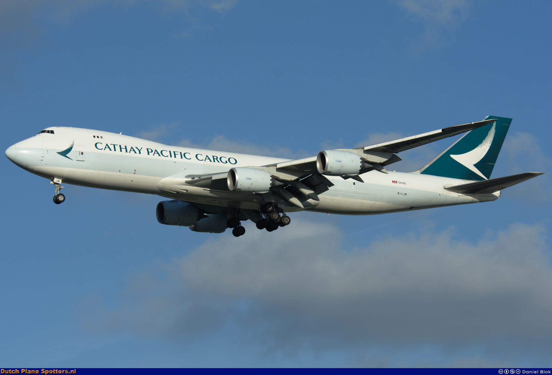 B-LJN Boeing 747-8 Cathay Pacific Cargo by Daniel Blok