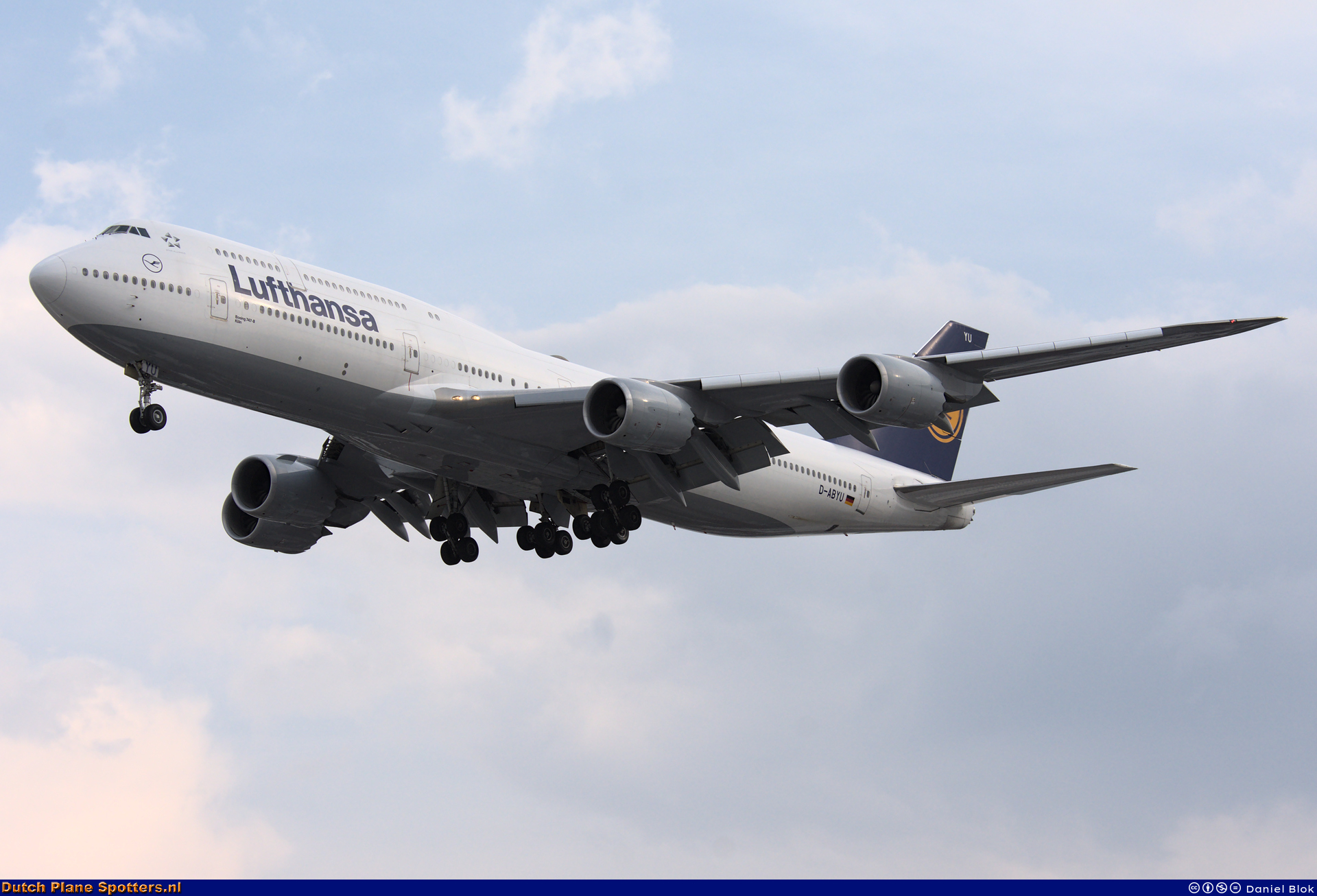 D-ABYU Boeing 747-8 Lufthansa by Daniel Blok