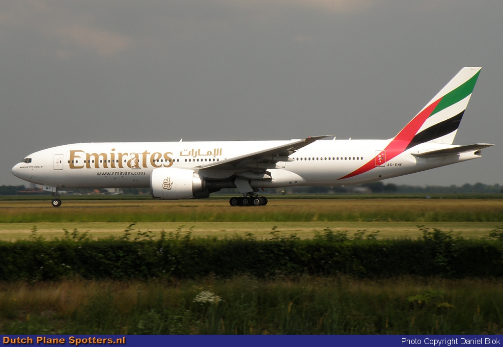 A6-EWF Boeing 777-200 Emirates by Daniel Blok