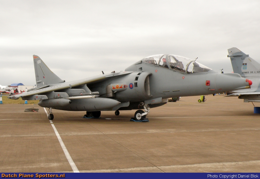 ZH657 BAe Harrier T12 MIL - British Royal Air Force by Daniel Blok