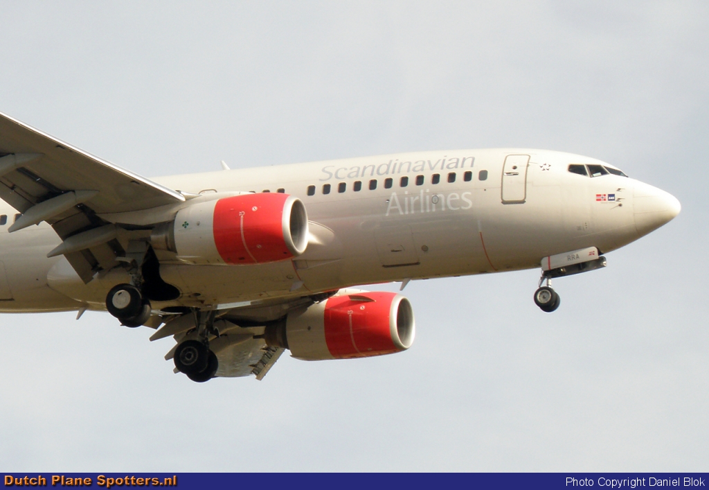 LN-RRA Boeing 737-700 SAS Scandinavian Airlines by Daniel Blok