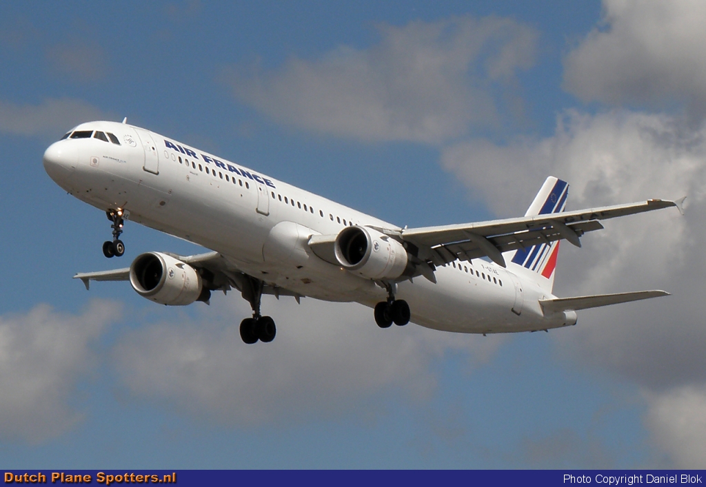 F-GTAE Airbus A321 Air France by Daniel Blok