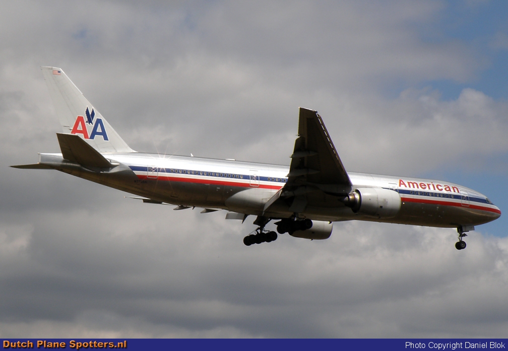N773AN Boeing 777-200 American Airlines by Daniel Blok