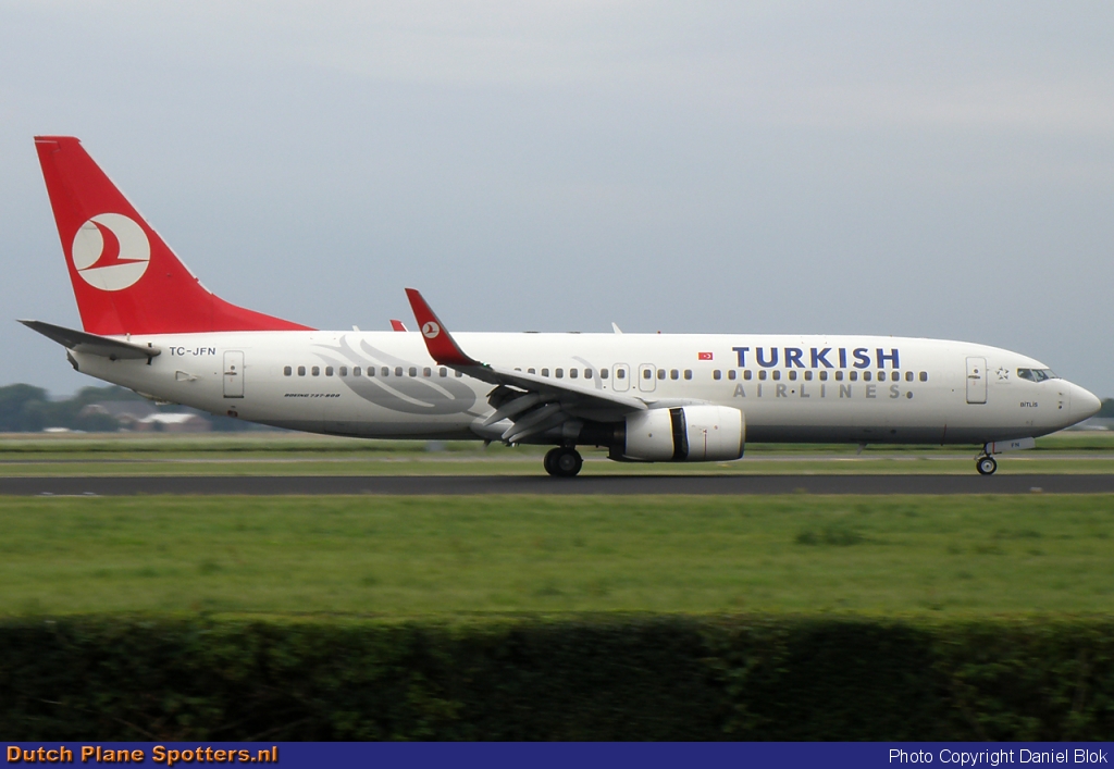 TC-JFN Boeing 737-800 Turkish Airlines by Daniel Blok
