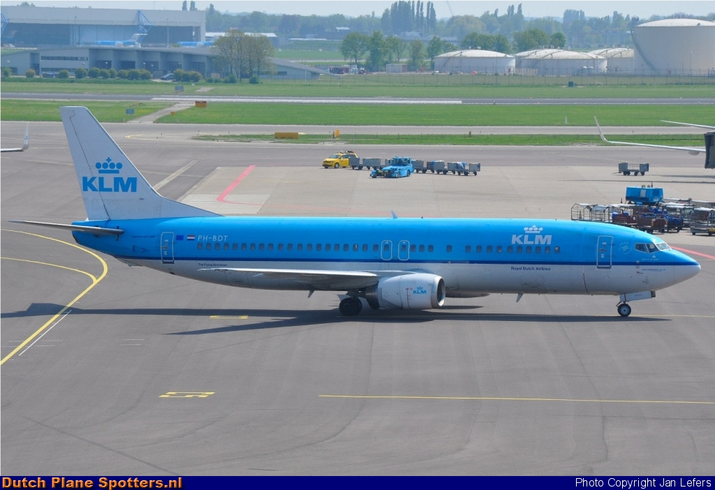 PH-BDT Boeing 737-400 KLM Royal Dutch Airlines by Jan Lefers