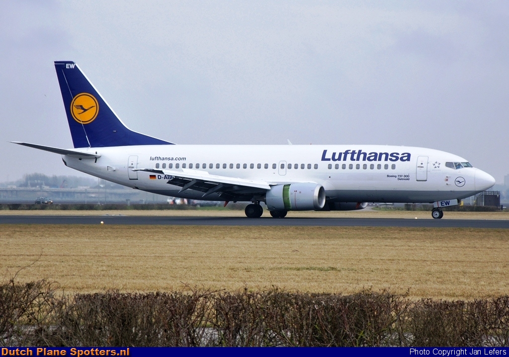 D-ABEW Boeing 737-300 Lufthansa by Jan Lefers