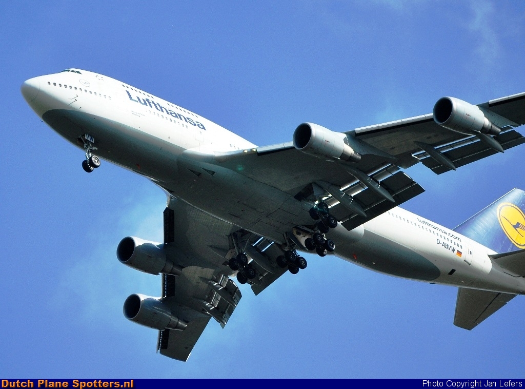 D-ABVW Boeing 747-400 Lufthansa by Jan Lefers