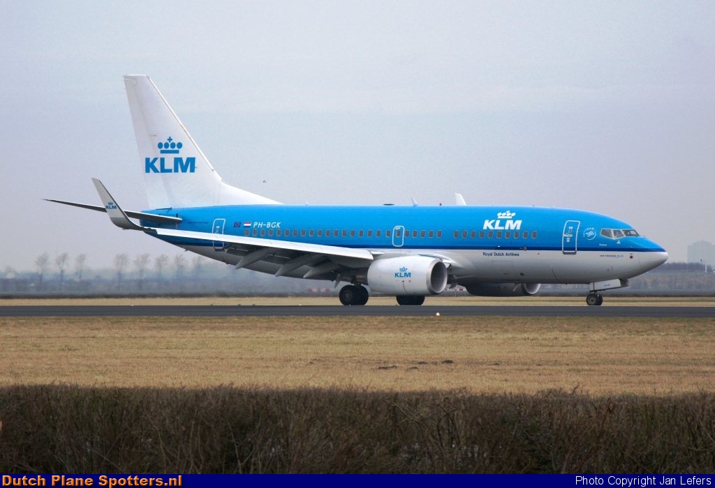 PH-BGK Boeing 737-700 KLM Royal Dutch Airlines by Jan Lefers