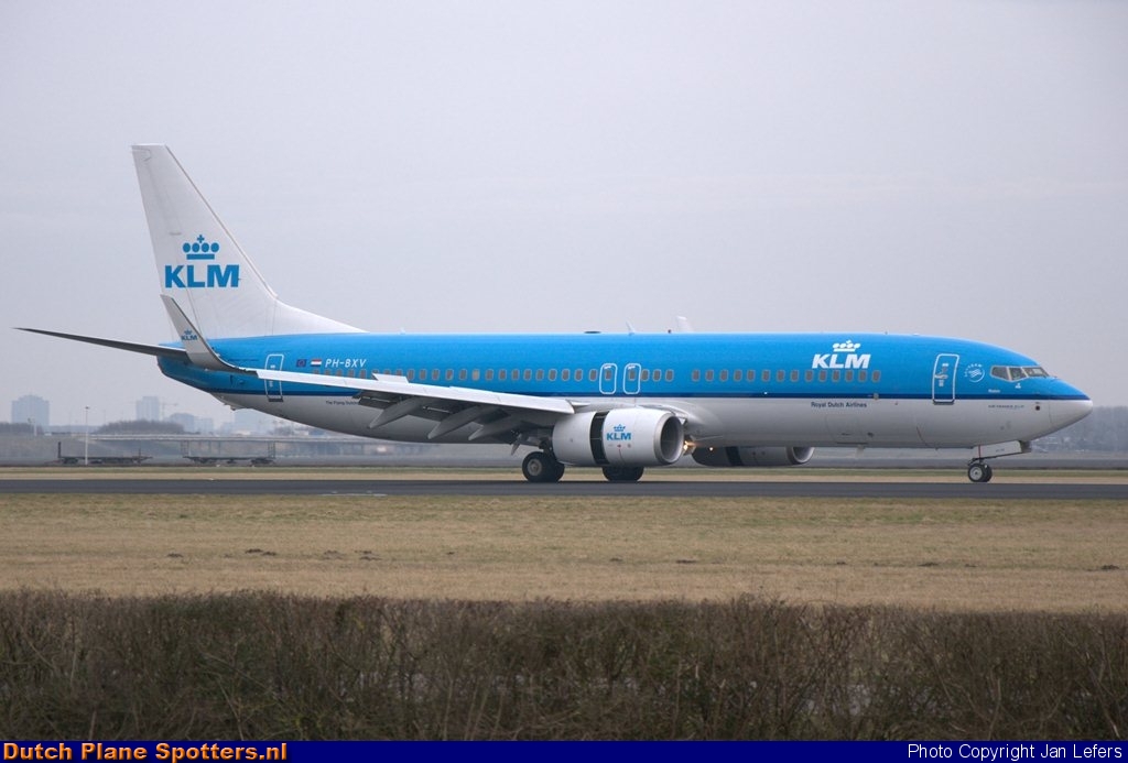 PH-BXV Boeing 737-800 KLM Royal Dutch Airlines by Jan Lefers