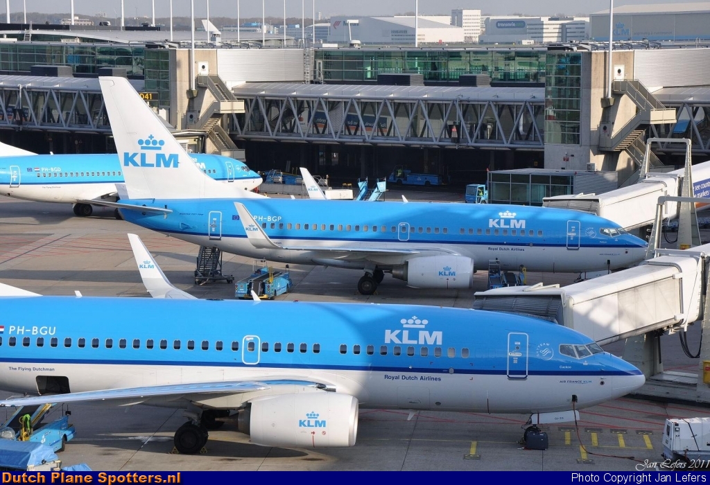 PH-BGP Boeing 737-700 KLM Royal Dutch Airlines by Jan Lefers