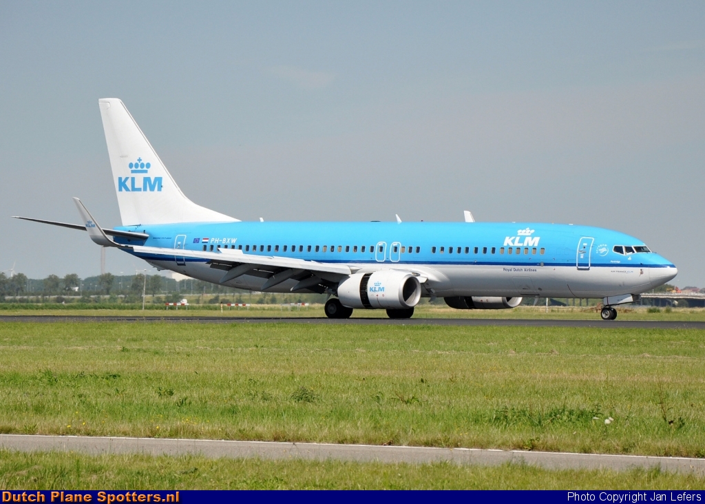 PH-BXW Boeing 737-800 KLM Royal Dutch Airlines by Jan Lefers