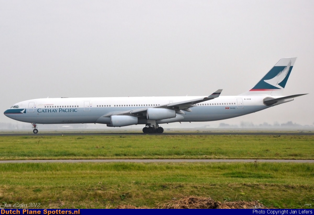 B-HXB Airbus A340-300 Cathay Pacific by Jan Lefers