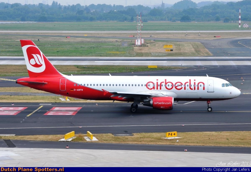 D-ABFN Airbus A320 Air Berlin by Jan Lefers