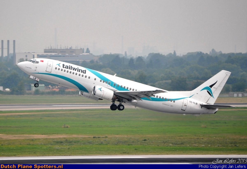 TC-TLB Boeing 737-400 Tailwind Airlines by Jan Lefers