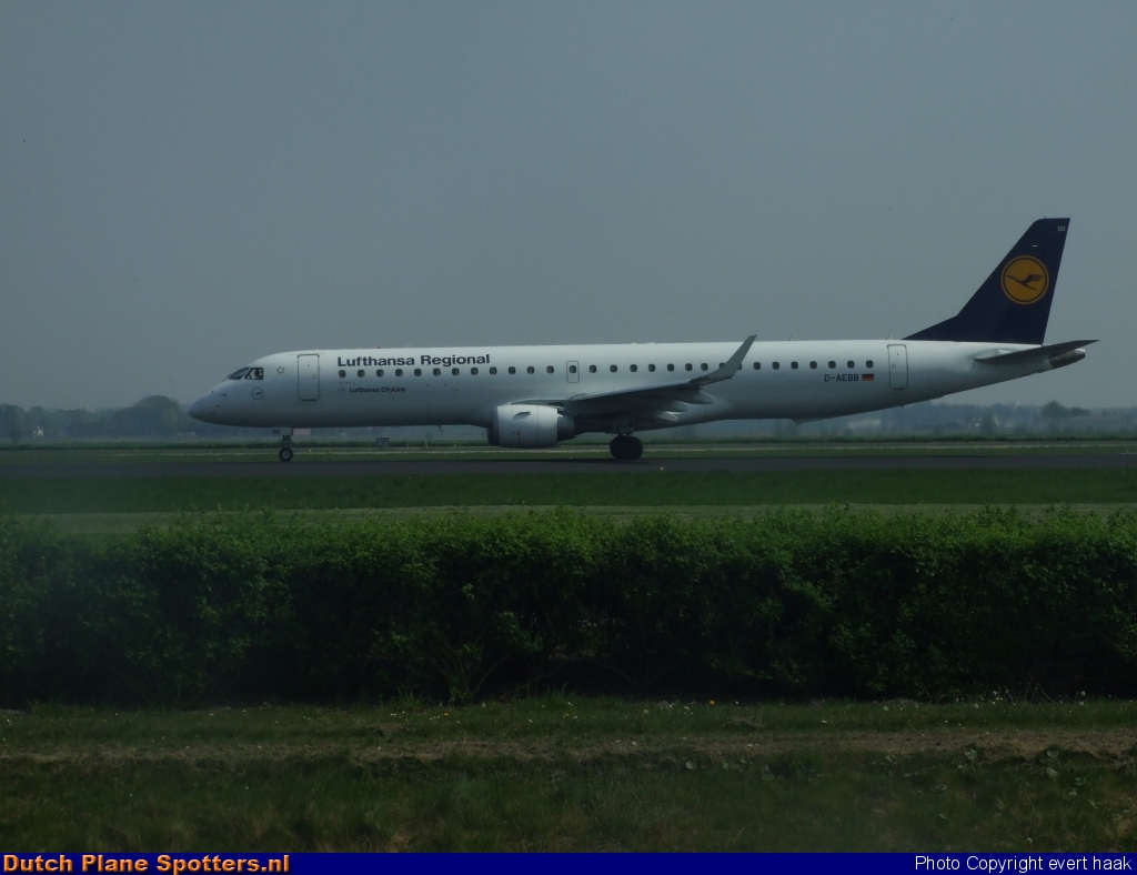D-AEBB Embraer 195 CityLine (Lufthansa Regional) by evert haak