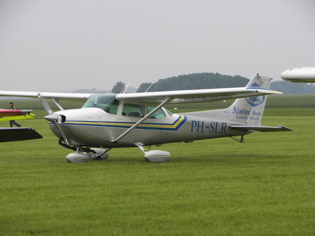 PH-SLR Cessna 172 Skyhawk Private by FsTheo
