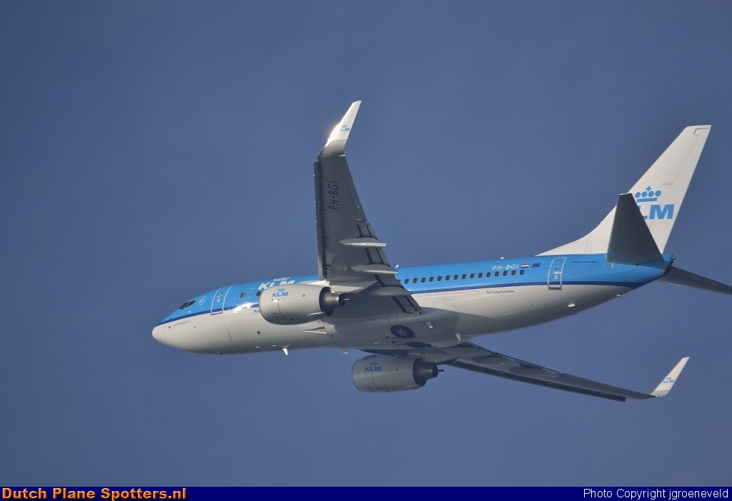 PH-BGI Boeing 737-700 KLM Royal Dutch Airlines by jgroeneveld