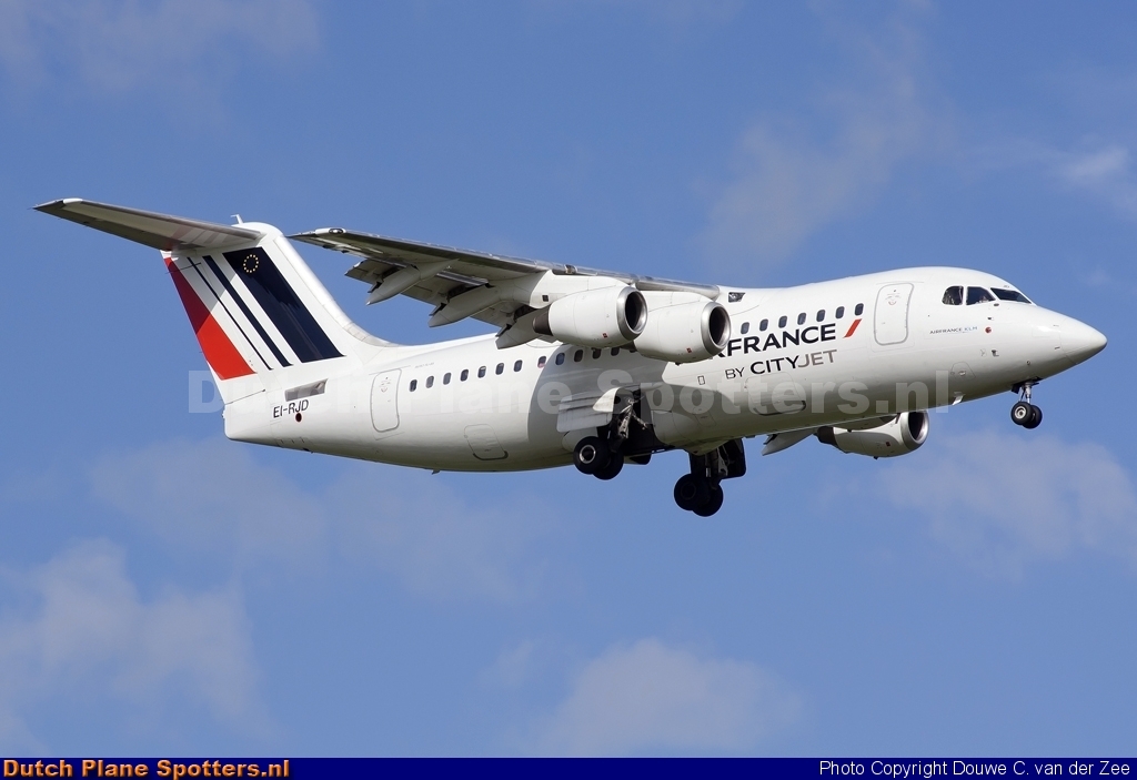 EI-RJD BAe 146 Cityjet (Air France) by Douwe C. van der Zee