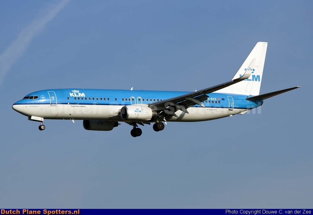 PH-BXZ Boeing 737-800 KLM Royal Dutch Airlines by Douwe C. van der Zee