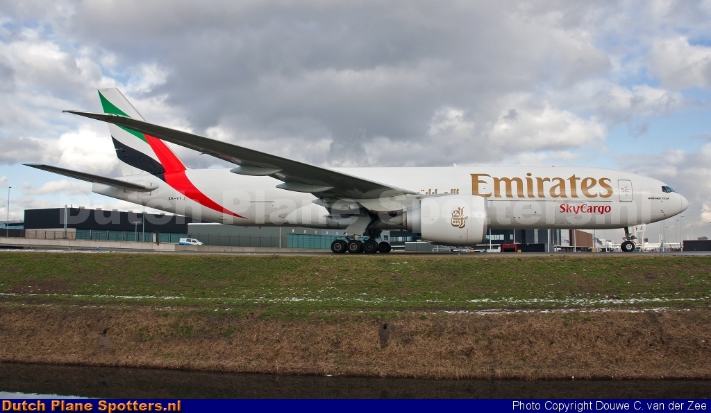 A6-EFJ Boeing 777-F Emirates Sky Cargo by Douwe C. van der Zee