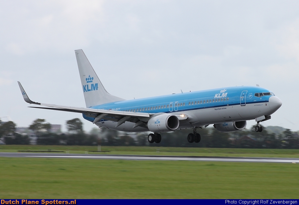 PH-BXY Boeing 737-800 KLM Royal Dutch Airlines by Rolf Zevenbergen