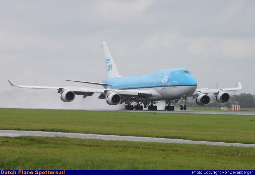 PH-BFT Boeing 747-400 KLM Royal Dutch Airlines by Rolf Zevenbergen