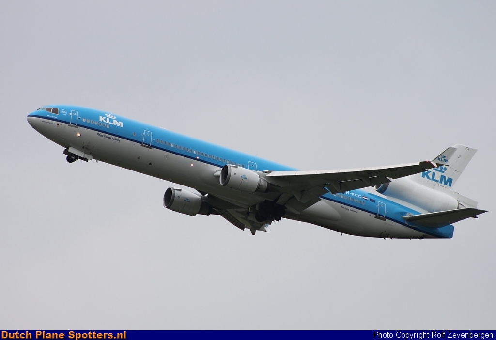 PH-KCG McDonnell Douglas MD-11 KLM Royal Dutch Airlines by Rolf Zevenbergen