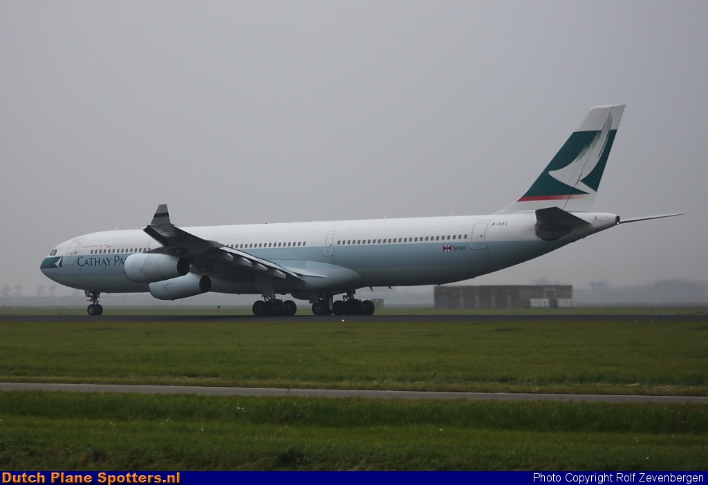 B-HXC Airbus A340-300 Cathay Pacific by Rolf Zevenbergen