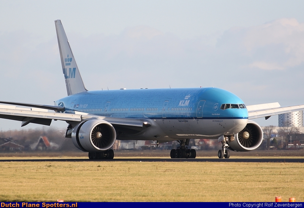 PH-BQP Boeing 777-200 KLM Royal Dutch Airlines by Rolf Zevenbergen