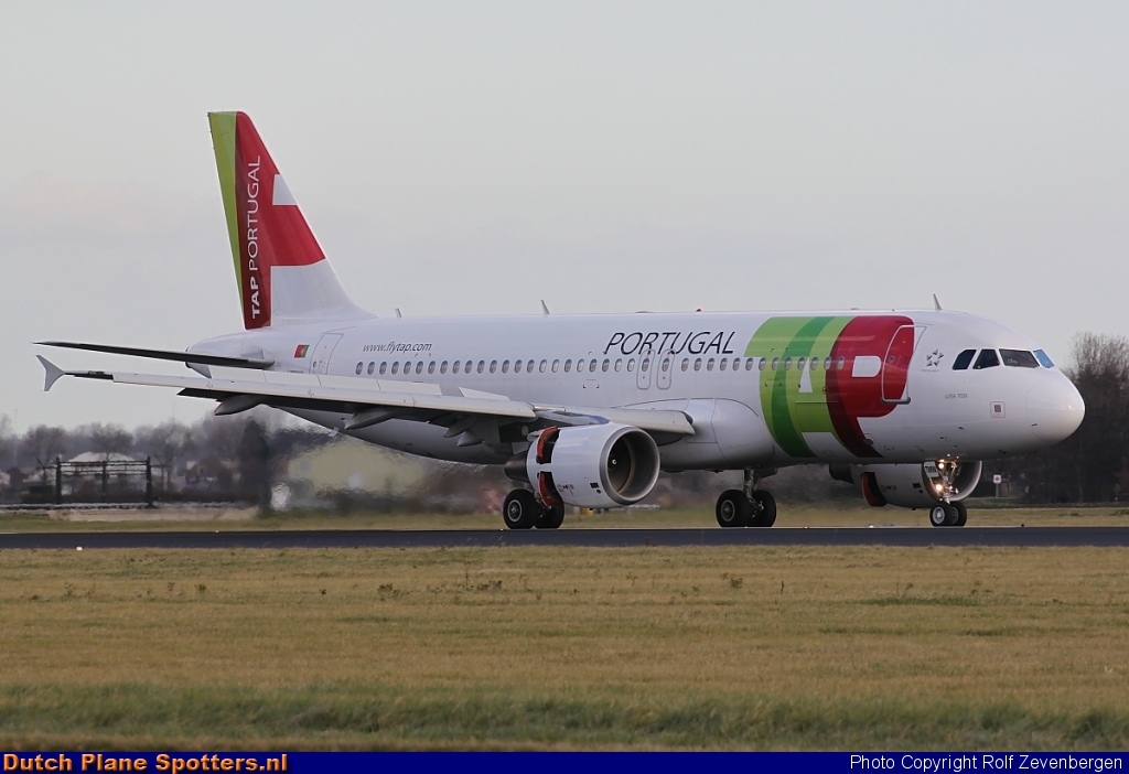 CS-TMW Airbus A320 TAP Air Portugal by Rolf Zevenbergen