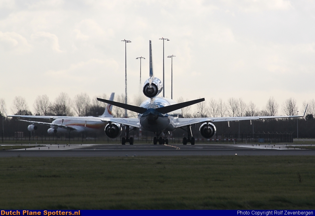 PH-KCF McDonnell Douglas MD-11 KLM Royal Dutch Airlines by Rolf Zevenbergen