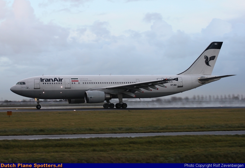 EP-IBD Airbus A300 Iran Air by Rolf Zevenbergen